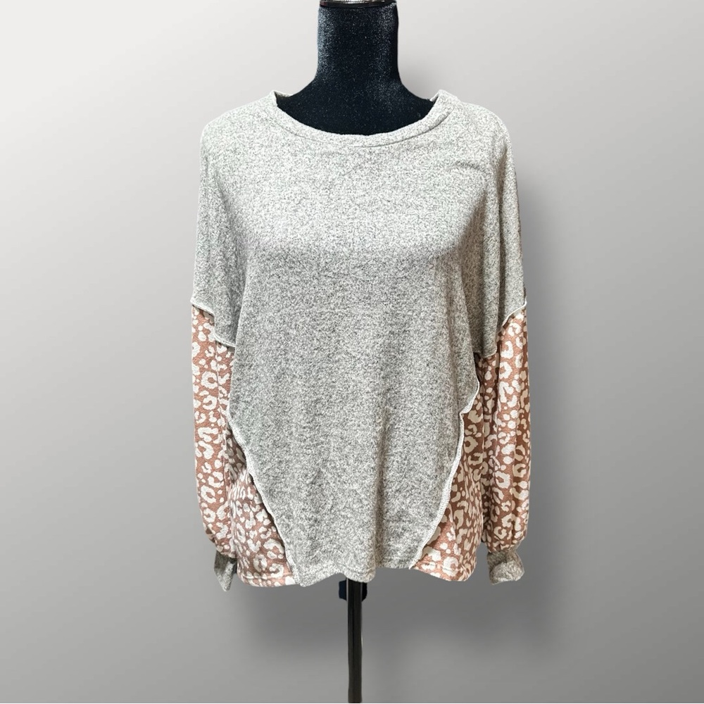 Haptics Grey Leopard Print Sweater – Size S, NWOT